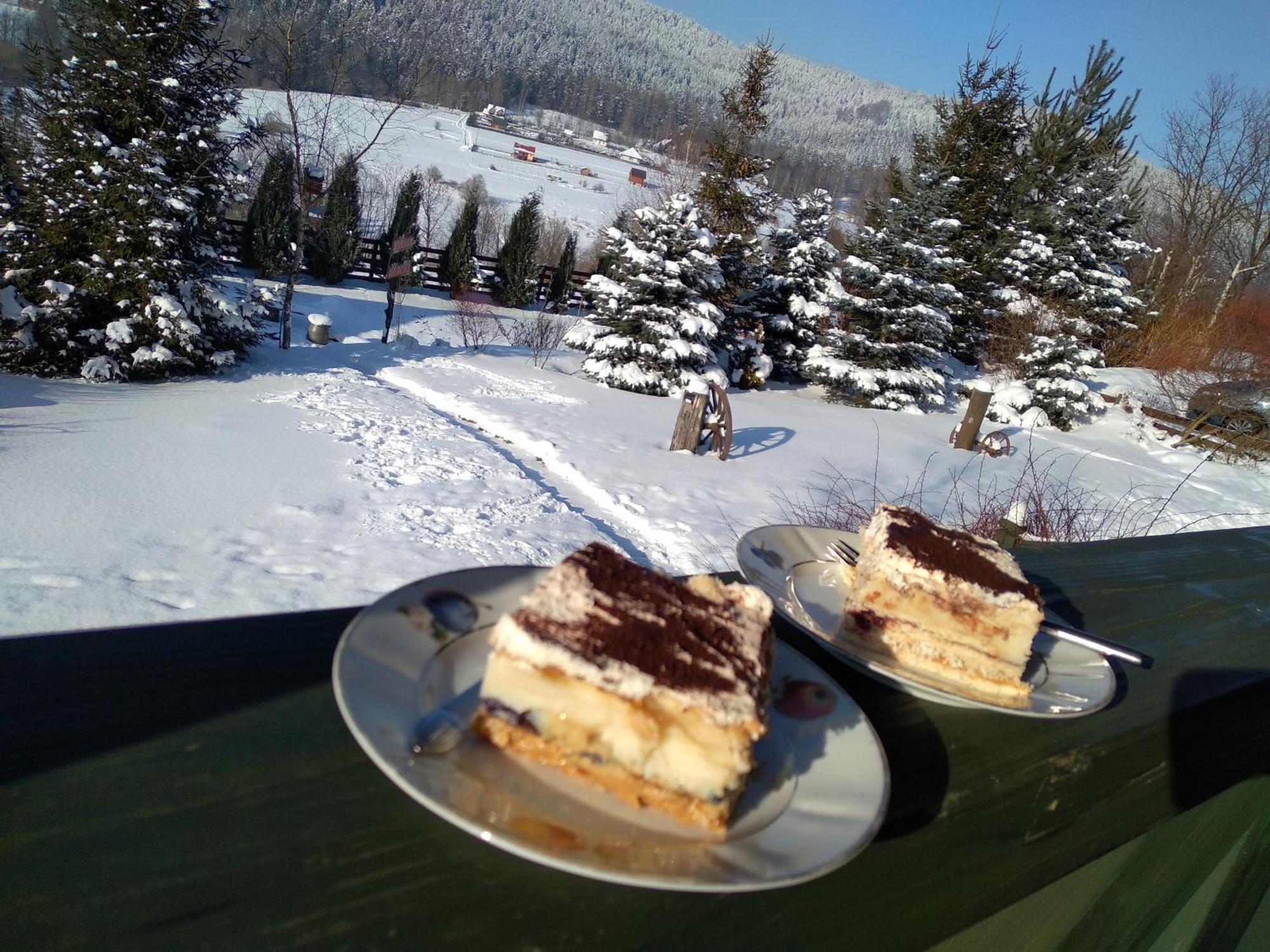 Chata Drewniana Stefanowka Slemien Rom bilde